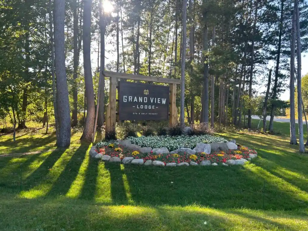For “Minnesota Nice,” Follow Me To Grand View Lodge Spa & Golf Resort