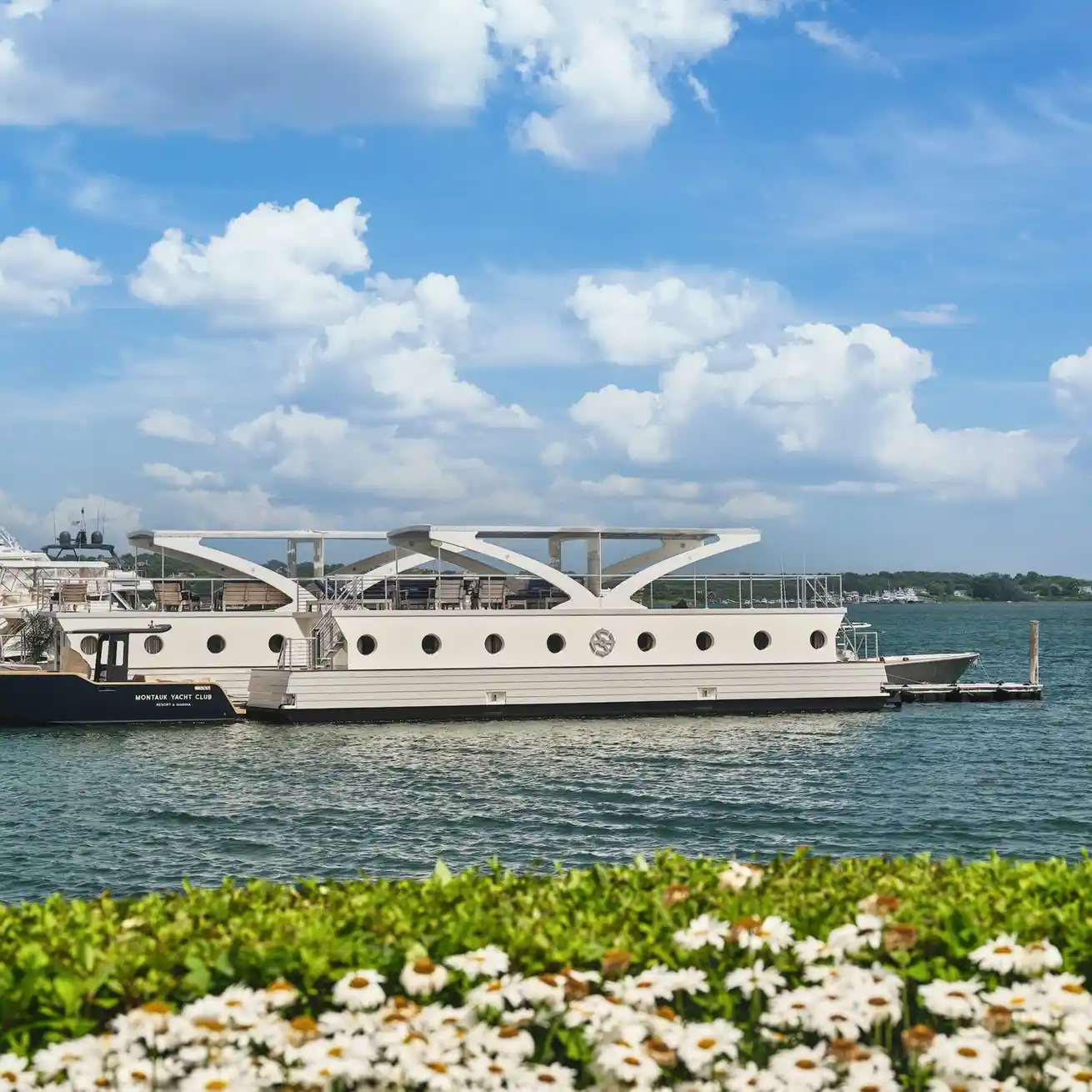 The ELEMIS Wellness Cabana floats on Lake Montauk