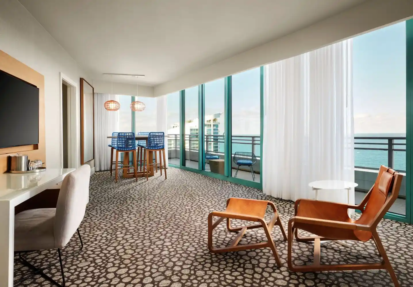 Signia by Hilton Diplomat Beach Resort Offers An Unforgettable Stay South of Fort Lauderdale
